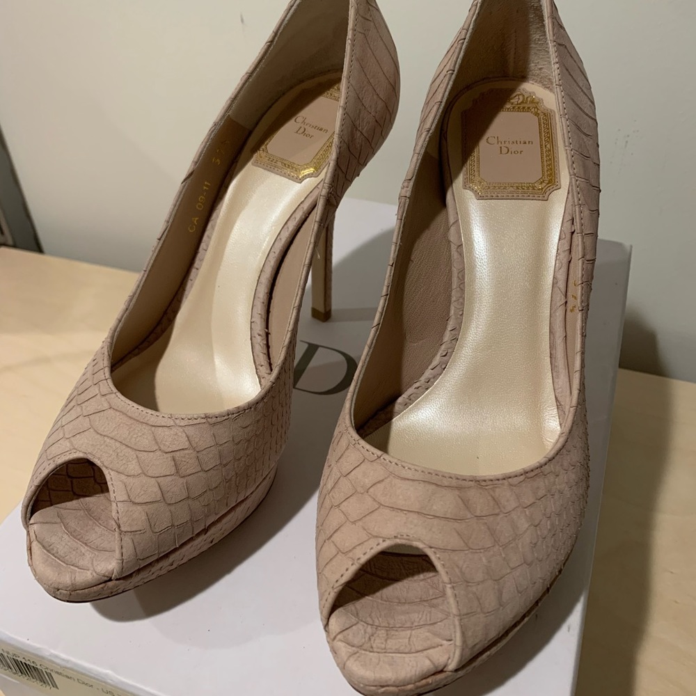 DIOR Miss Dior Peep Toe platform nude python  37.5 NIB